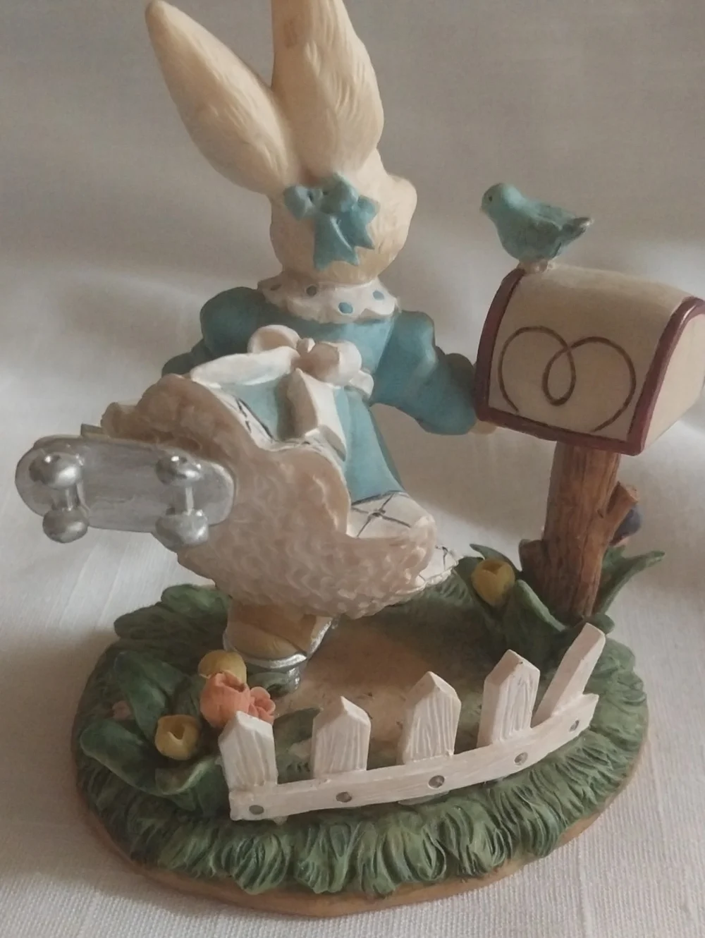 Pacific Rim cute rabbit